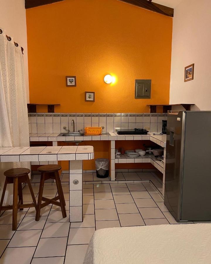 Cabinas El Colibri Puerto Carrillo Kültér fotó