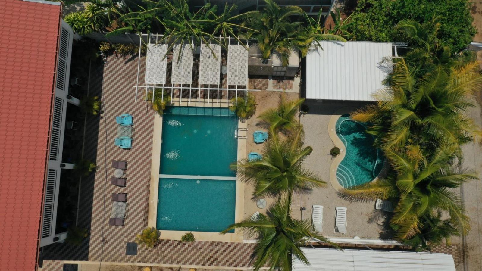 Cabinas El Colibri Puerto Carrillo Kültér fotó
