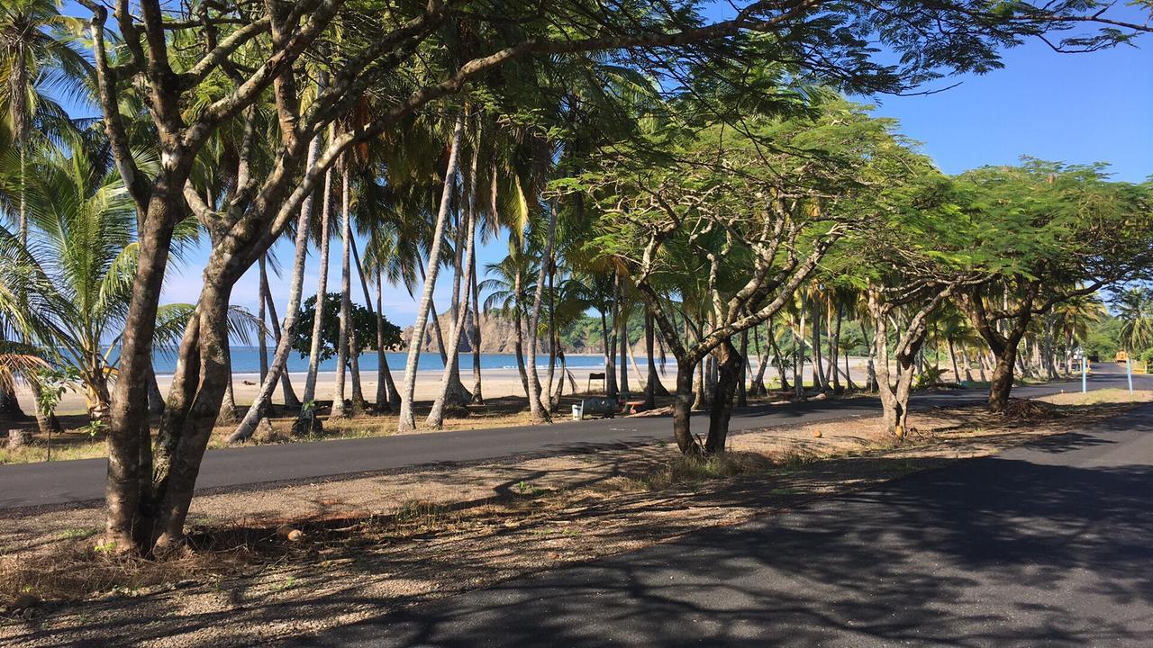 Cabinas El Colibri Puerto Carrillo Kültér fotó