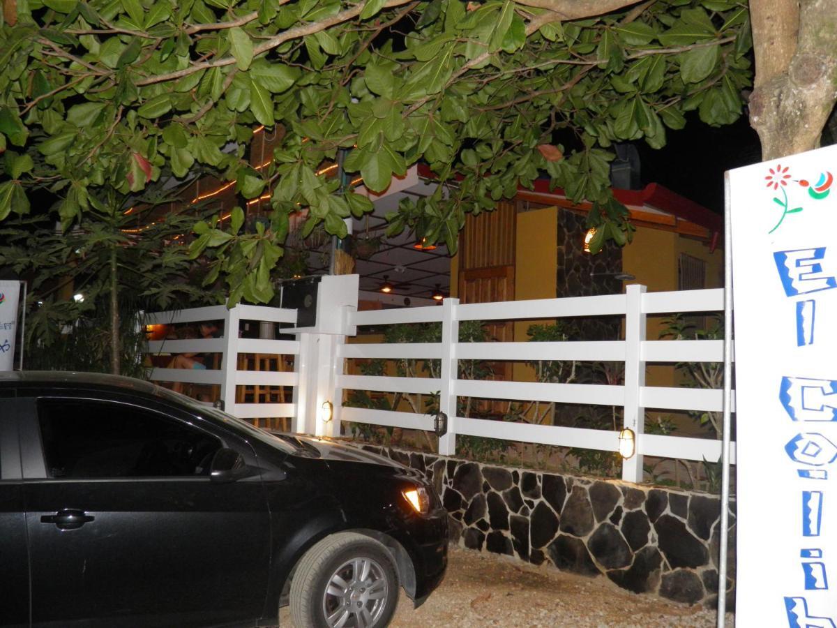 Cabinas El Colibri Puerto Carrillo Kültér fotó
