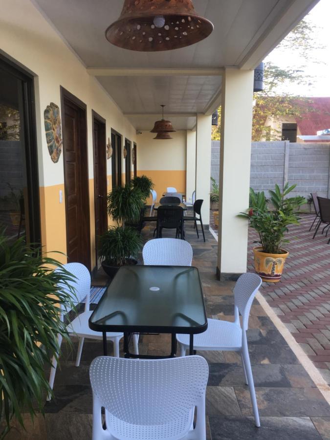 Cabinas El Colibri Puerto Carrillo Kültér fotó